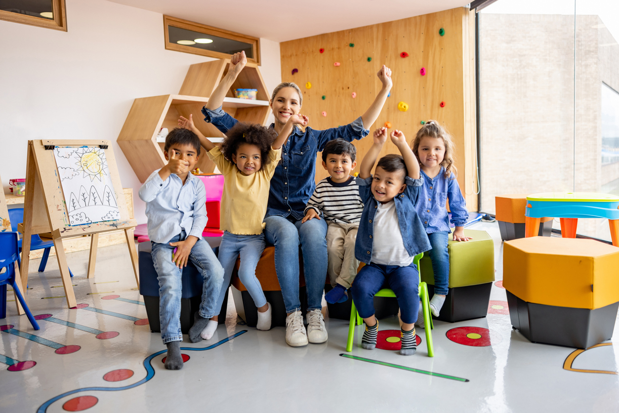 Modellprojekt Kindergarten Ohne Ausbildung Ab Oktober 2025 Quereinsteiger Kita aufgepasst - Jetzt zum Kita Helfer weiterbilden